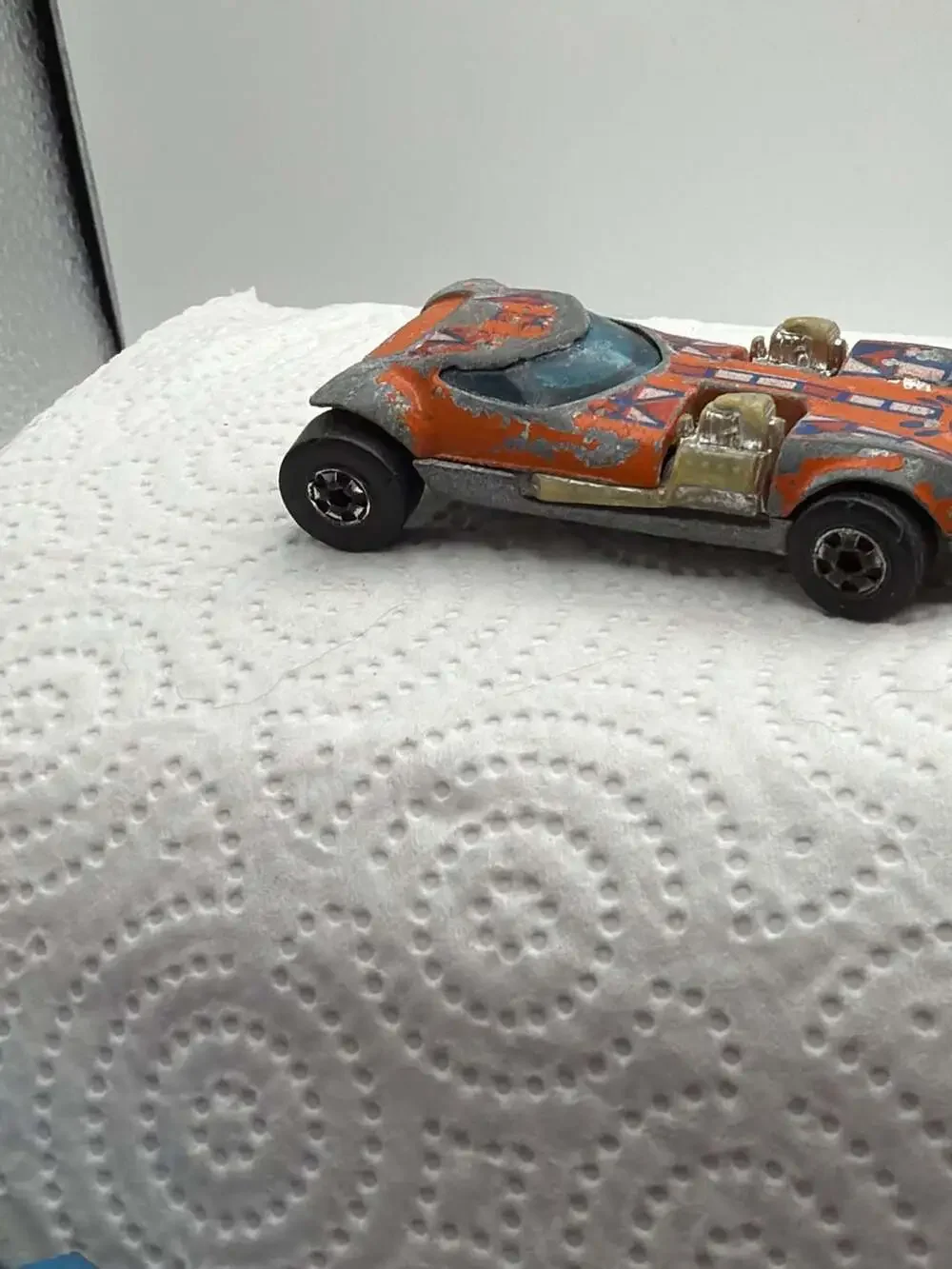 Vintage Hot Wheels Twin Mill Flying Colors Orange Aztec Tampo Diecast Car